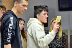Wychowankowie Bursy podczas udziału w grze ekologicznej "EKO-ŚWIAT"