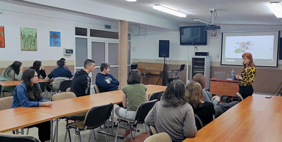 Prelekcja na temat zasad zdrowego żywienia